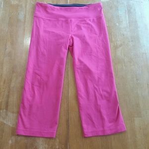 Under Armour Cropped Leggings Pink